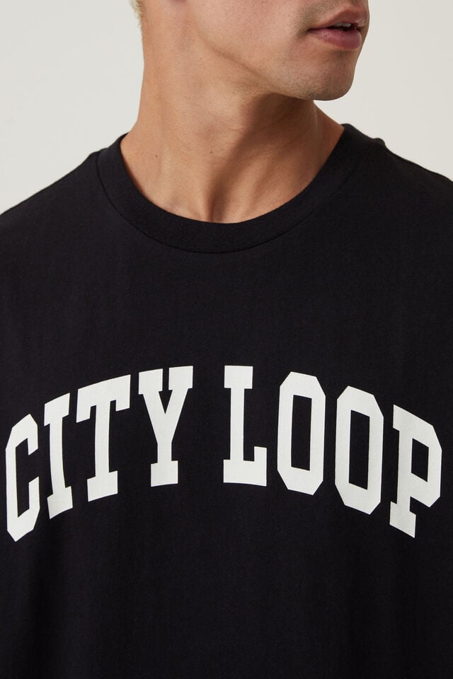 Loose Fit College T-Shirt, BLACK / CITY LOOP