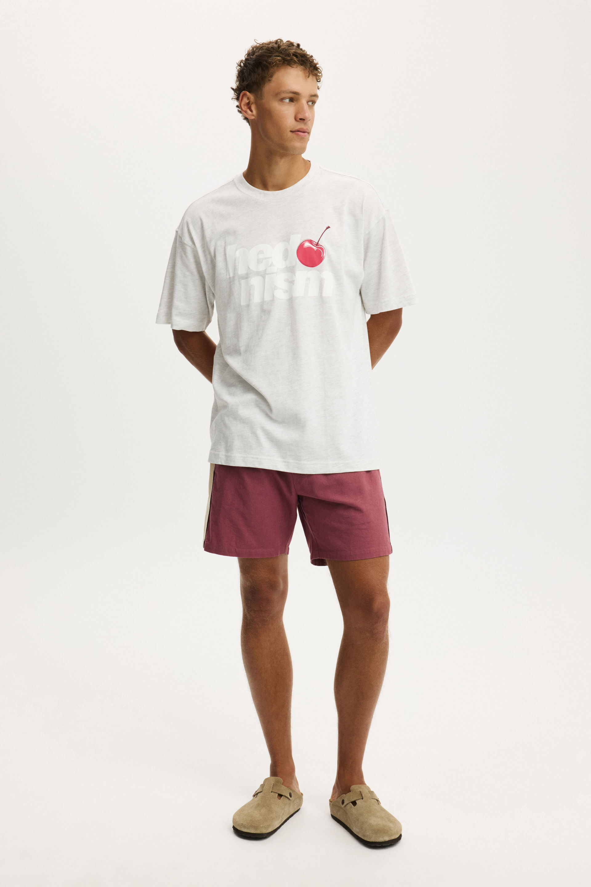 Box Fit Graphic T-Shirt