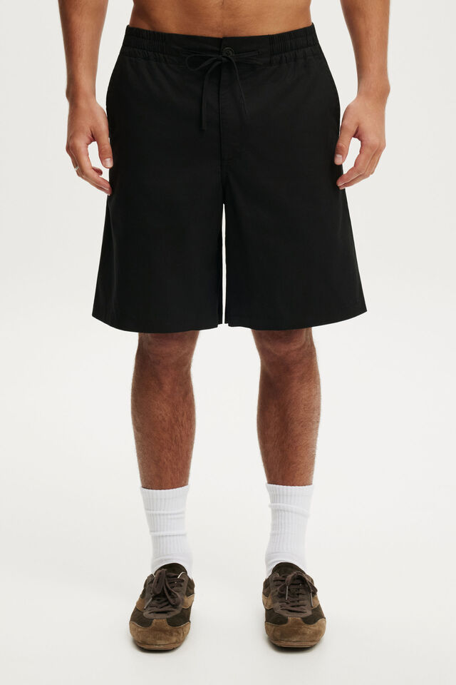 Bermuda Short, BLACK
