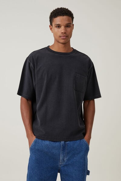 Crop Fit Reversed T-Shirt, BLACK