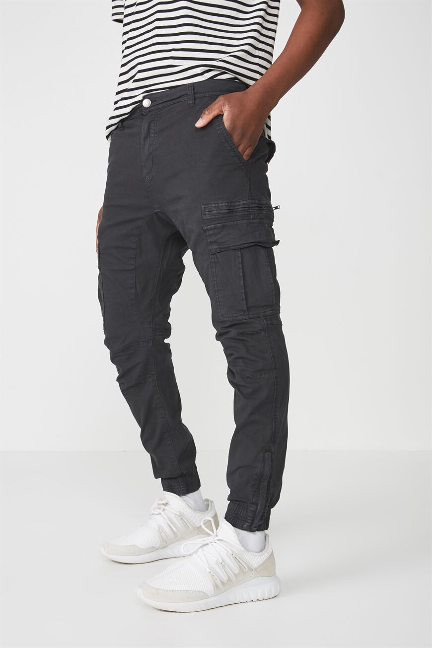 joggers cotton on