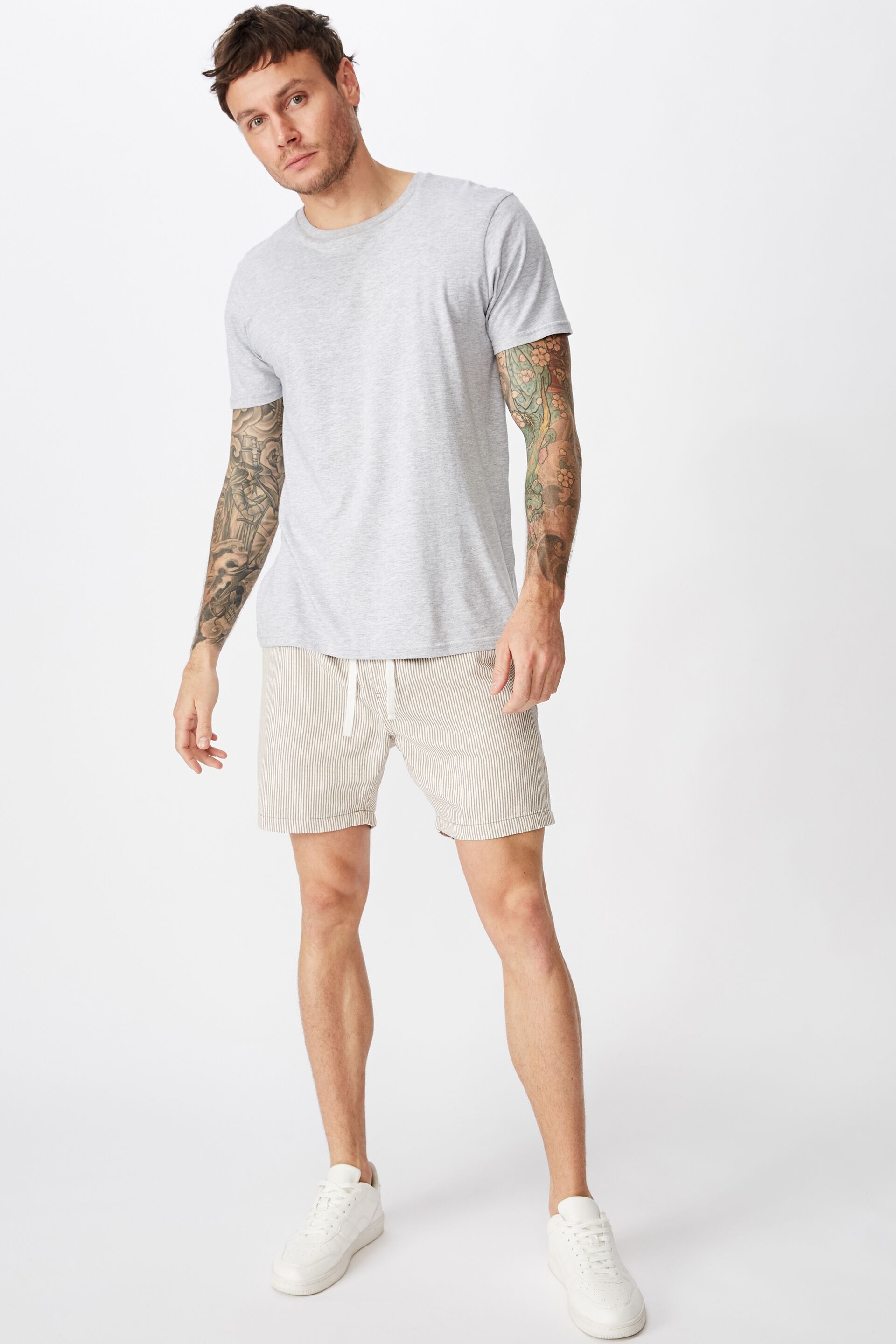 guys jogger shorts