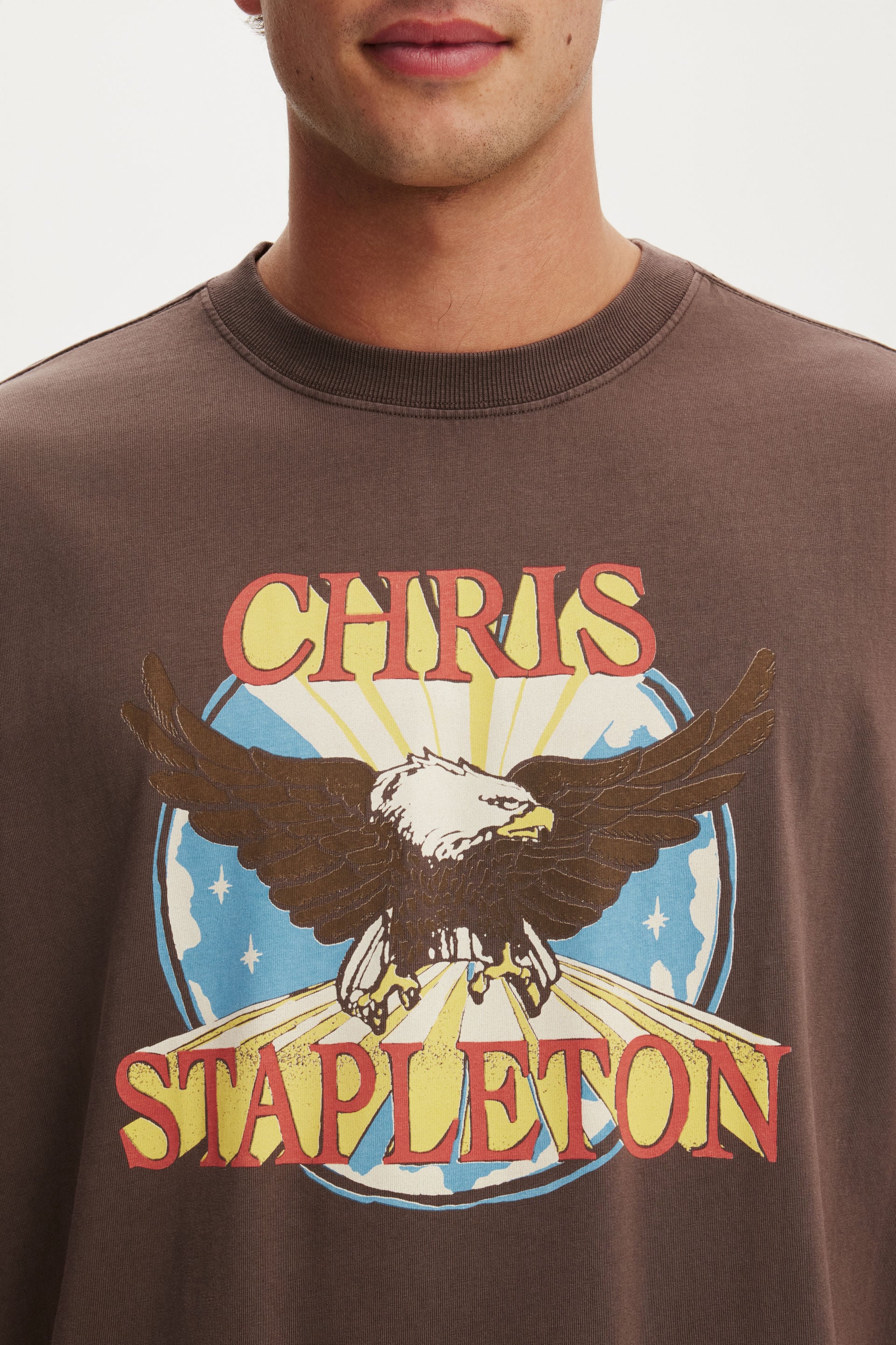 Men's Brown Chris Stapleton Music Box Fit T-Shirt | Cotton On