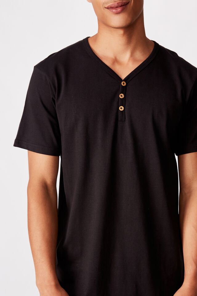 Essential Henley T-Shirt, BLACK