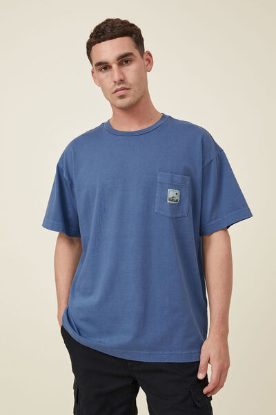Camiseta - Heavy Weight T-Shirt, WASHED COBALT POCKET/WOVEN MOUNTAIN