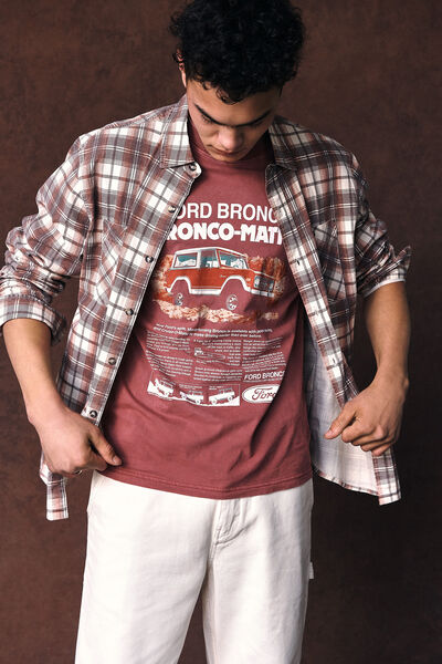 Ford Loose Fit T-Shirt, LCN FOR WINDSOR WINE/BRONCO-MATIC