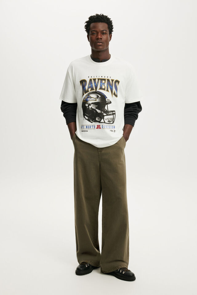Everyday Fit Exclusive Nfl T-Shirt, LCN NFL WHITE - RAVENS - HELMET