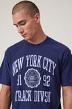 Camiseta - Loose Fit College T-Shirt, INDIGO / NY TRACK DIV - vista alternativa 4