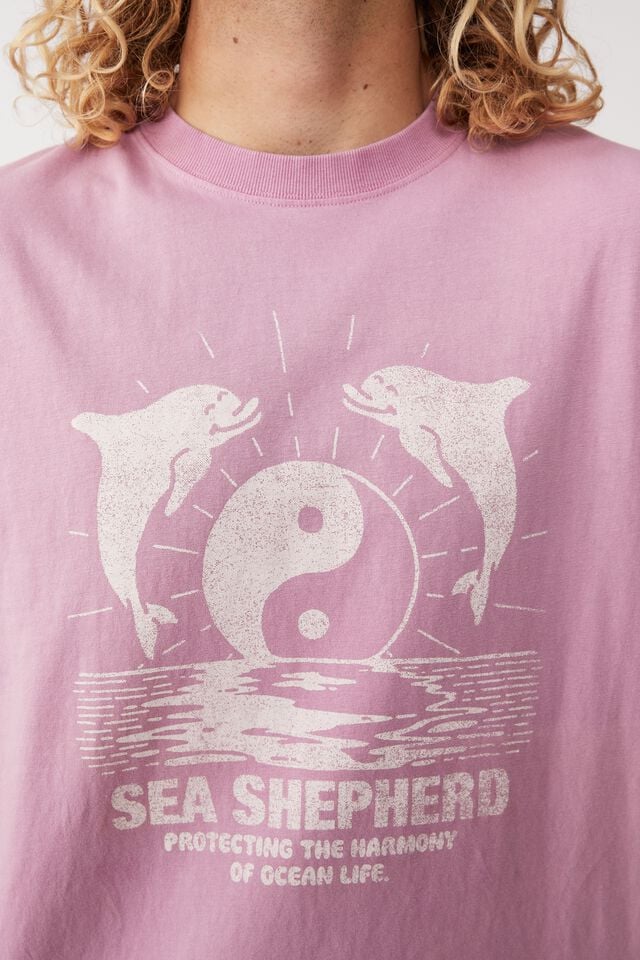 Sea Shepherd Loose Fit T-Shirt, LCN SEA PALE PINK/DOLPHINS