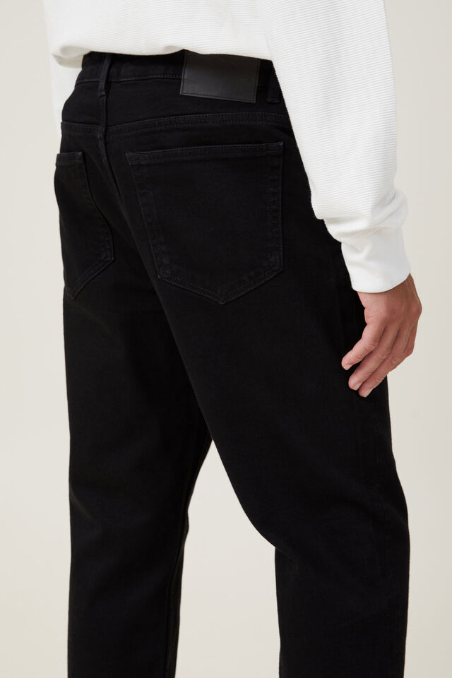 Relaxed Tapered Jean, PITCH BLACK