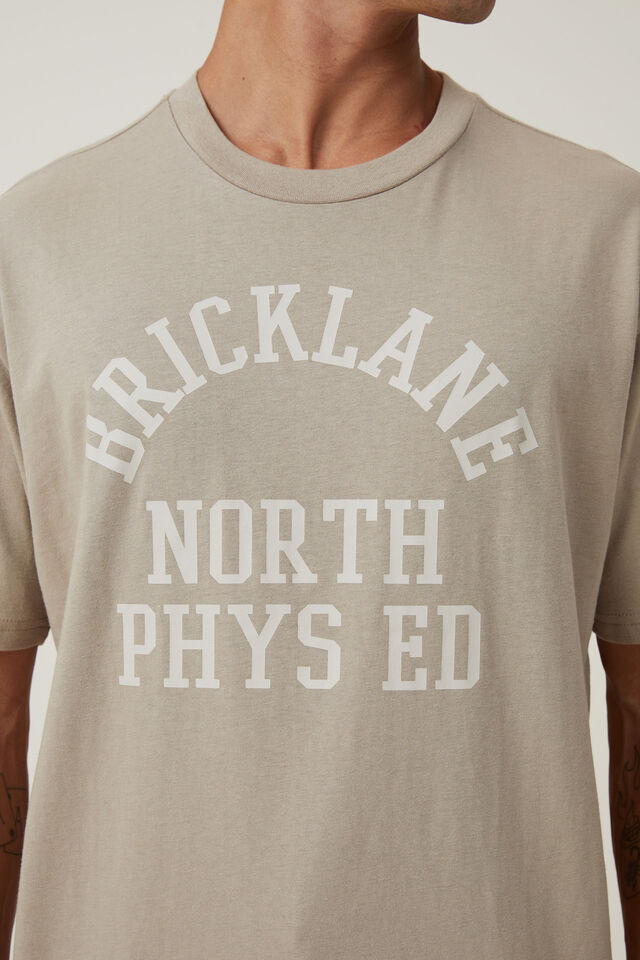 Loose Fit College T-Shirt, GRAVEL STONE/ BRICKLANE PHYS ED