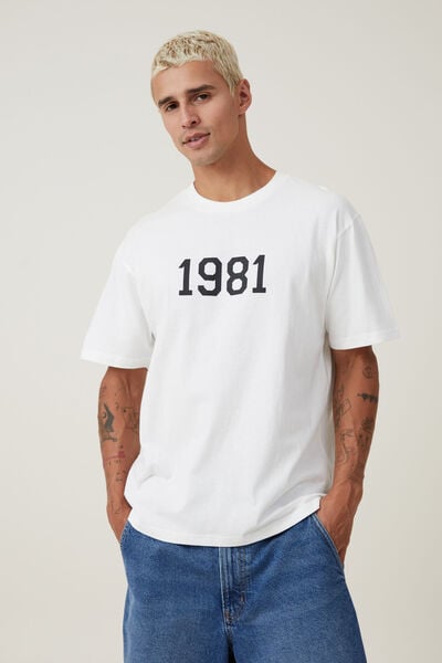 Loose Fit College T-Shirt, VINTAGE WHITE / 1981
