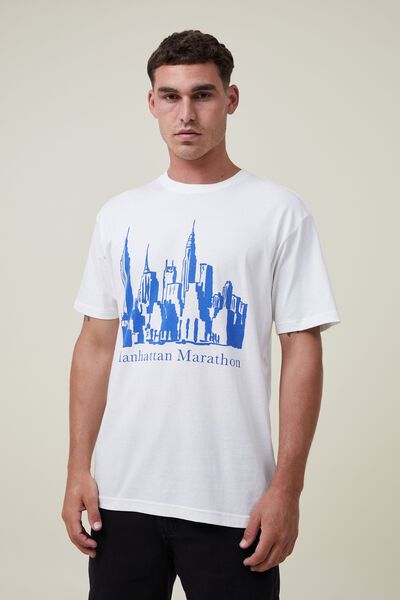 Camiseta - Loose Fit Art T-Shirt, VINTAGE WHITE/MANHATTAN MARATHON