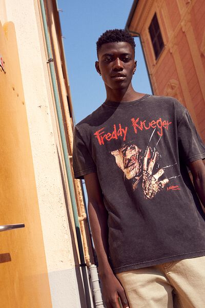 Special Edition T-Shirt, LCN WB BLACK/A NIGHTMARE ON ELM STREET - FRED