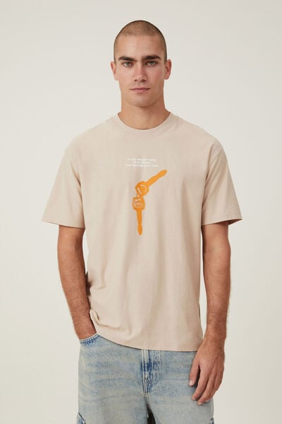 Premium Loose Fit Music T-Shirt, LCN BRA CASHEW / POST MALONE - KEYS