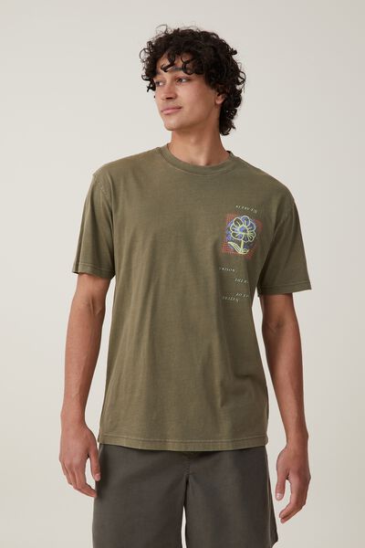 Premium Loose Fit Art T-Shirt, MUD GREEN/PACE OF NATURE