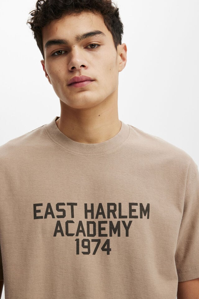 Loose Fit College T-Shirt, TAUPE/EAST HARLEM 1974