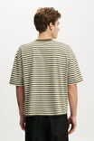 Camiseta - Cropped Fit T-Shirt, KHAKI / CLOUD STRIPE - vista de exemplo 3