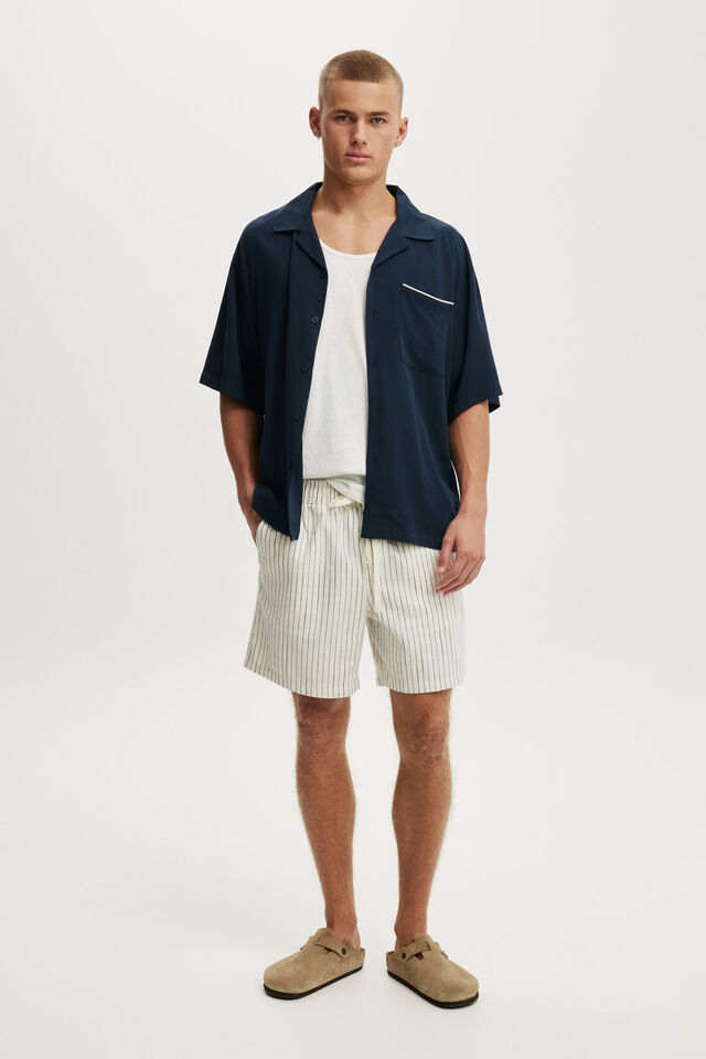 Easy Short, BONE PINSTRIPE
