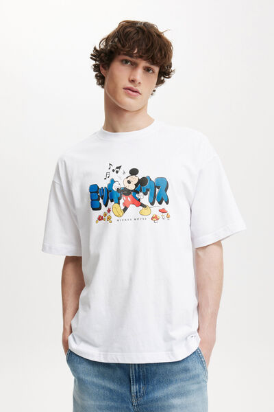Box Fit Pop Culture T-Shirt, LCN DIS WHITE/MICKEY WHISTLE