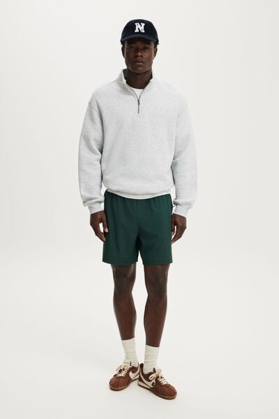 Easy Active Short, DARK PINE