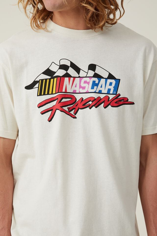 Nascar Loose Fit T-Shirt, LCN NCR BONE/RACING FLAG