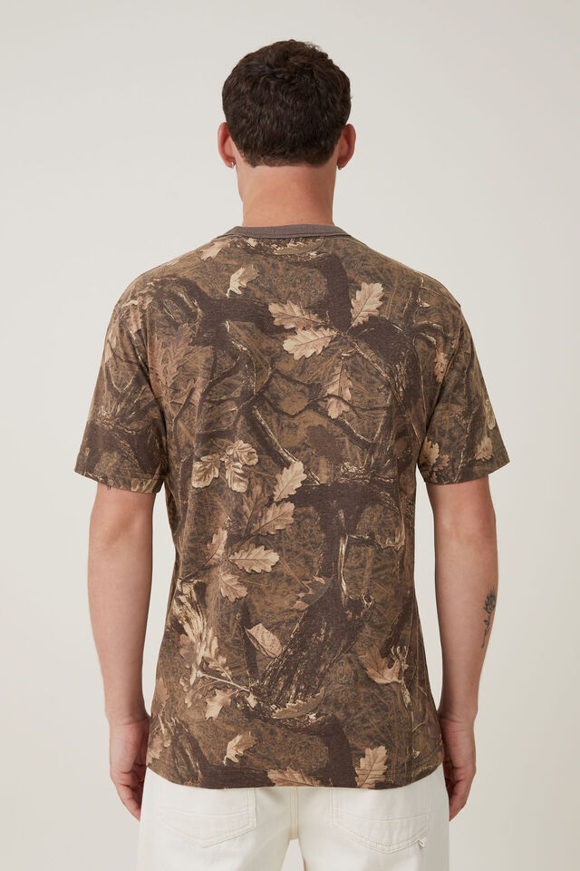 Camiseta - Mack Trucks Loose Fit T-Shirt, LCN MAC CAMO/BULLDOG