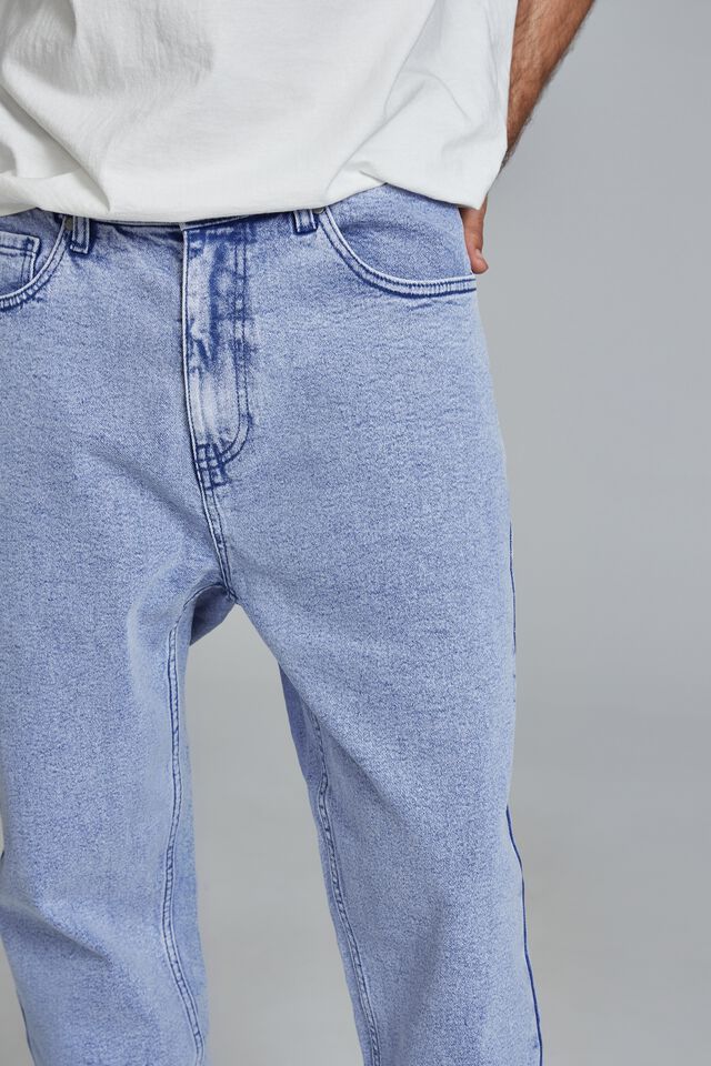 Relaxed Tapered Jean, TOUR BLUE