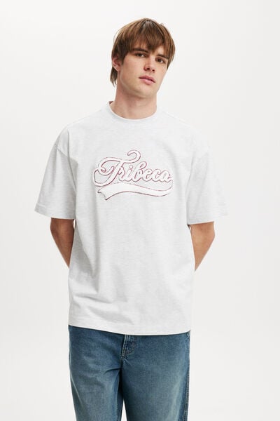 Box Fit College T-Shirt, WHITE MARLE/TRIBECA SCRIPT BURGUNDY