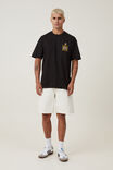 Snoopy Loose Fit T-Shirt, LCN PEA BLACK / SNOOPY NEW YORK - alternate image 2