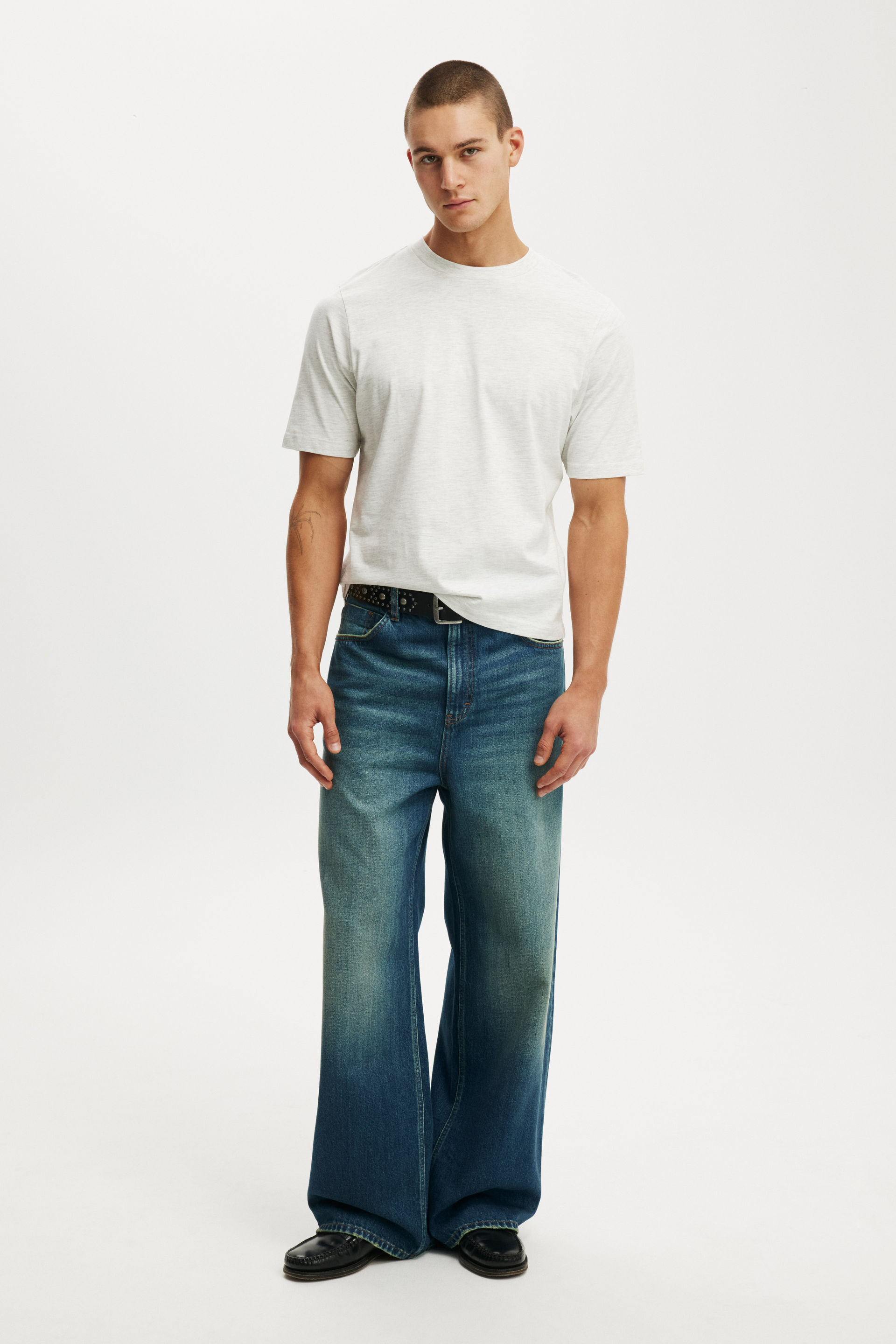 Cropped Fit T-Shirt