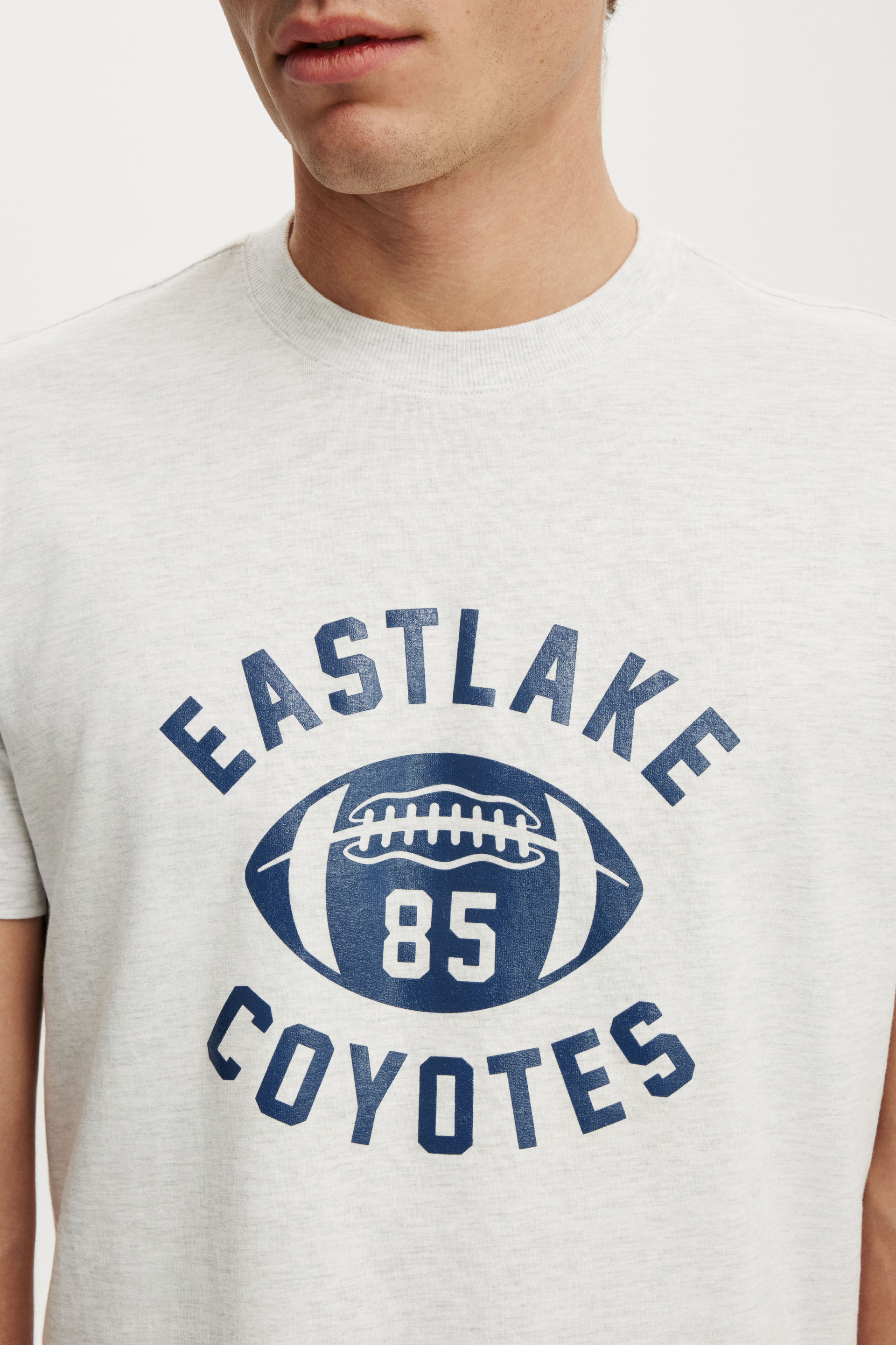 Fitted Graphic T-Shirt