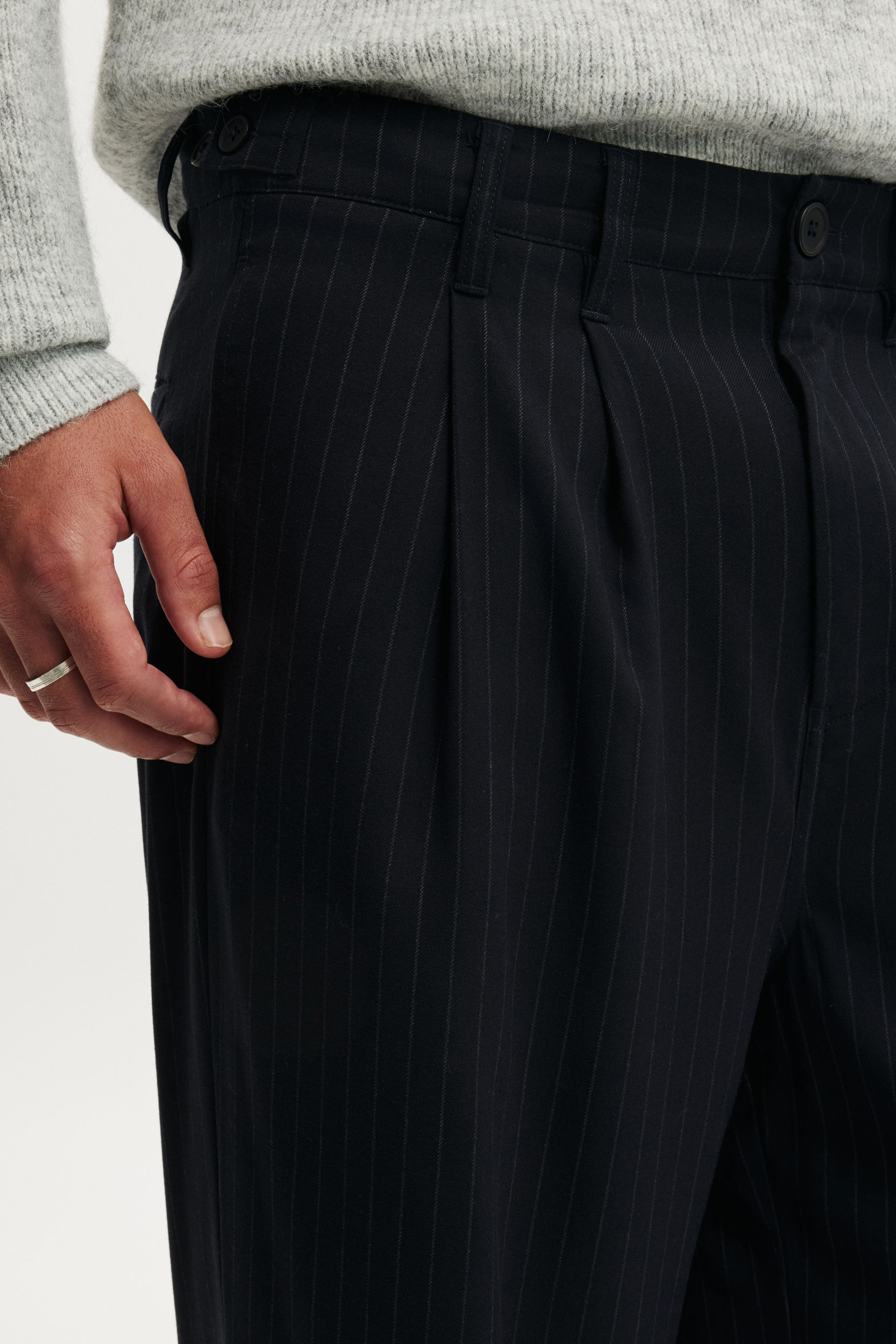 Men's Navy Super Baggy Pleated Pant | Cotton On United States