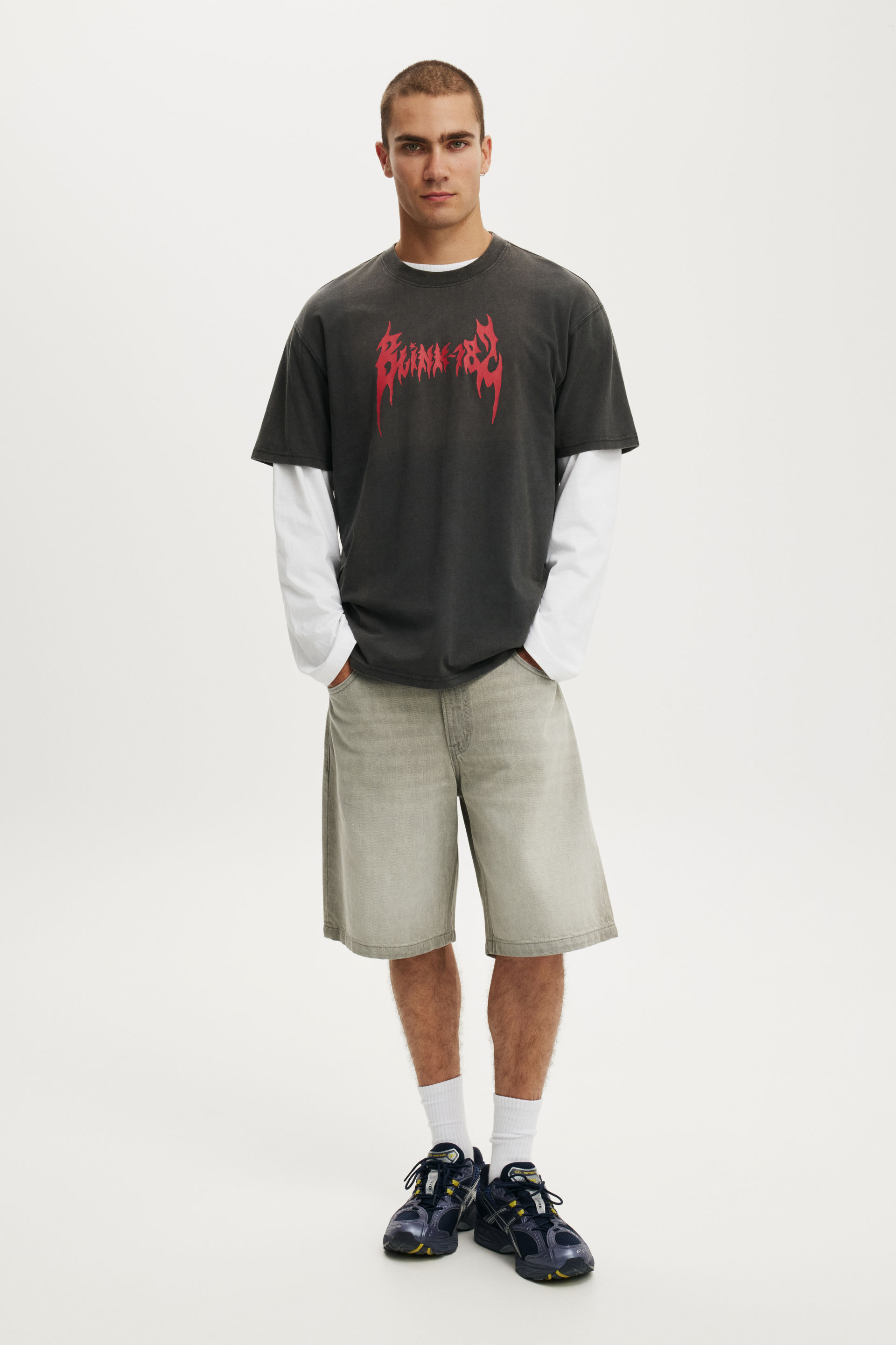 Cropped Fit Music T-Shirt
