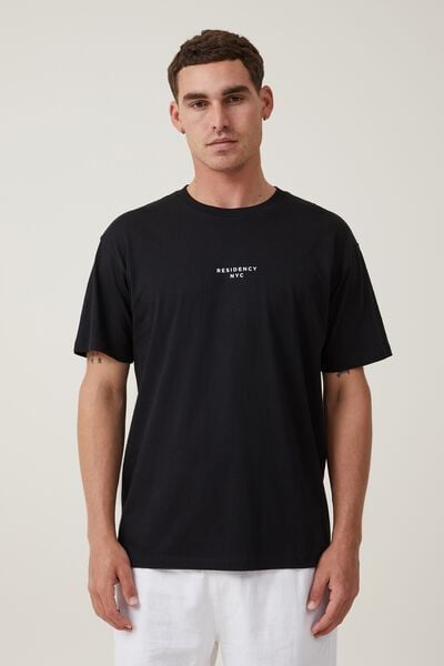 Camiseta - Easy T-Shirt, BLACK/RESIDENCY NYC