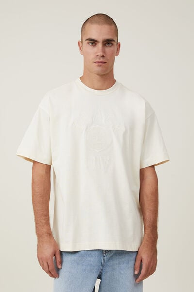 Camiseta - Box Fit College T-Shirt, CREAM PUFF/ TRACK DIV