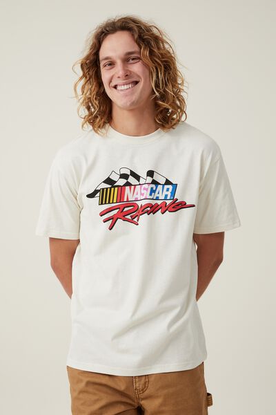 Nascar Loose Fit T-Shirt, LCN NCR BONE/RACING FLAG