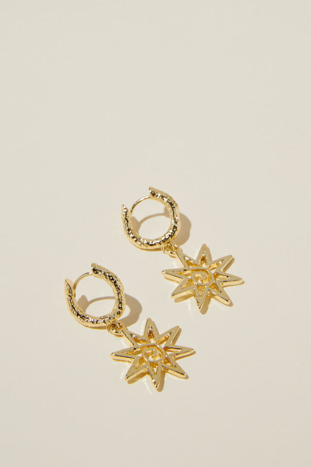 Mid Charm Earring, GOLD PLATED HAMMERED STAR