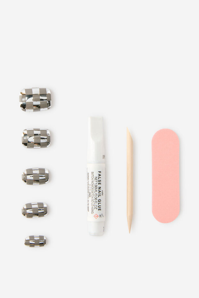 Press On Nails, DISCO DREAM