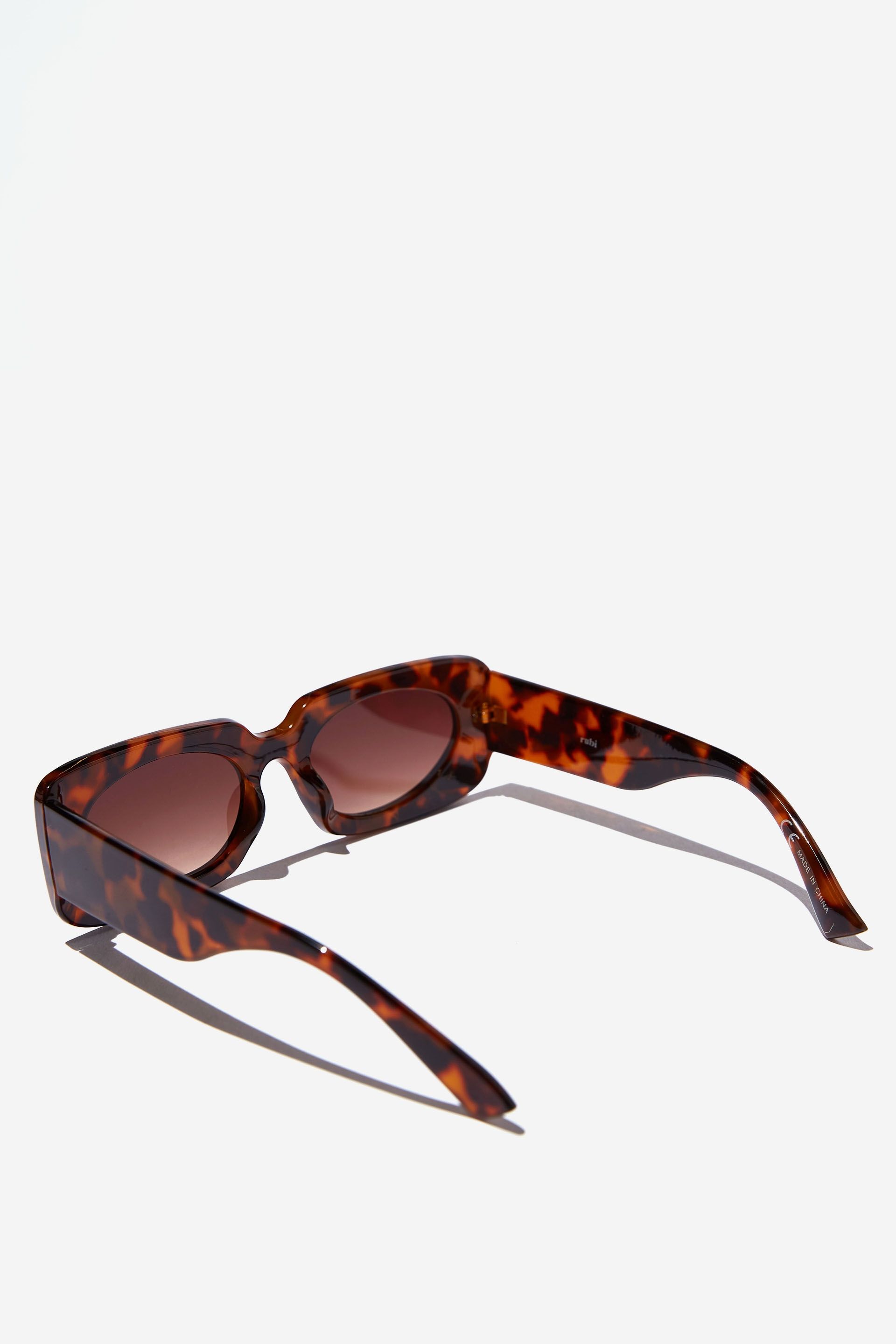 Women Sunglasses | Aria Square Sunglasses - YA58585