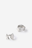 Select Colour: SILVER SHELL STARFISH HAMMERED WRAP