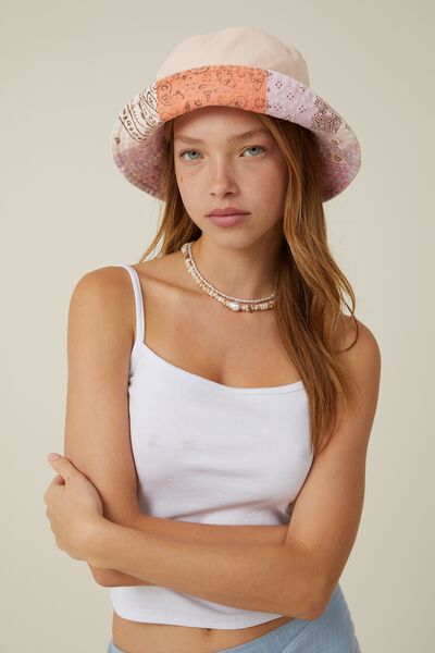 Reversible Bianca Bucket Hat, PINK BANDANA/ECRU
