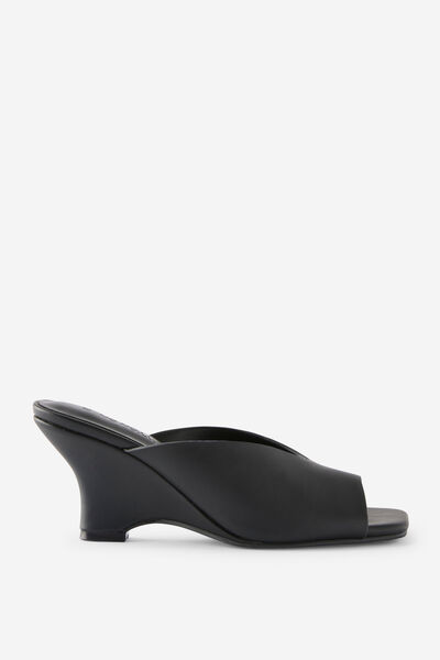 Michelle Wedge, BLACK PU