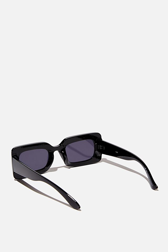 Gigi Square Sunglasses, BLACK