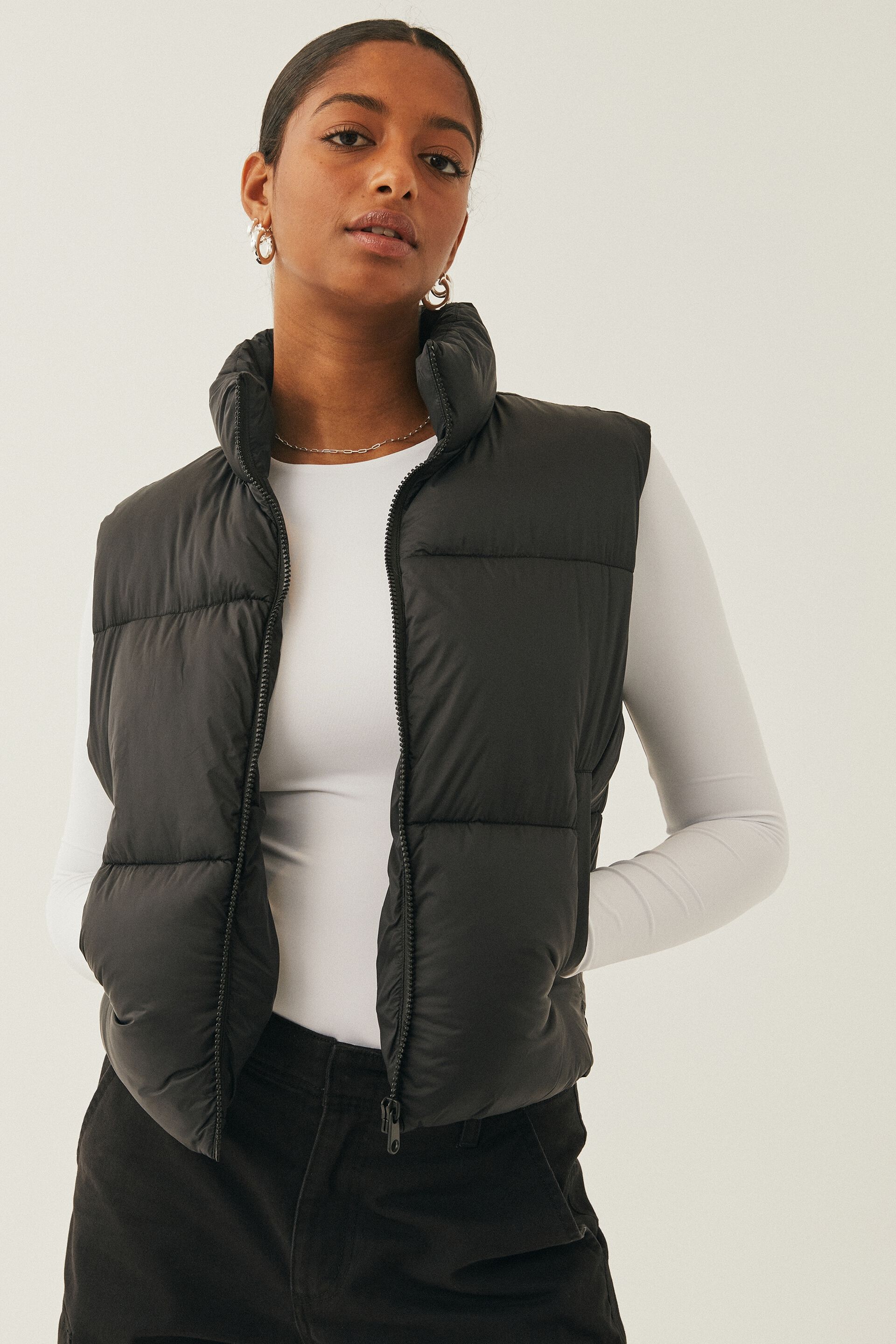 Recycled Cropped Puffer Vest