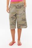 Yuri Longline Sweat Short, CAMO KHAKI - example image 2