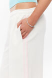 Yuri Longline Sweat Short, CREAMY WHITE/PINK - example image 4