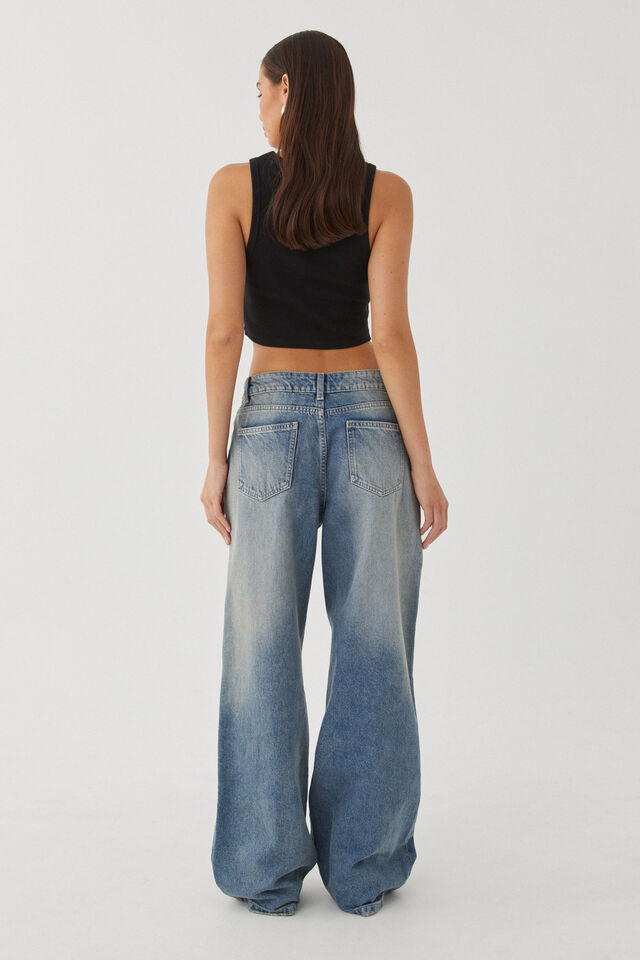 Low Rise Wide Jean