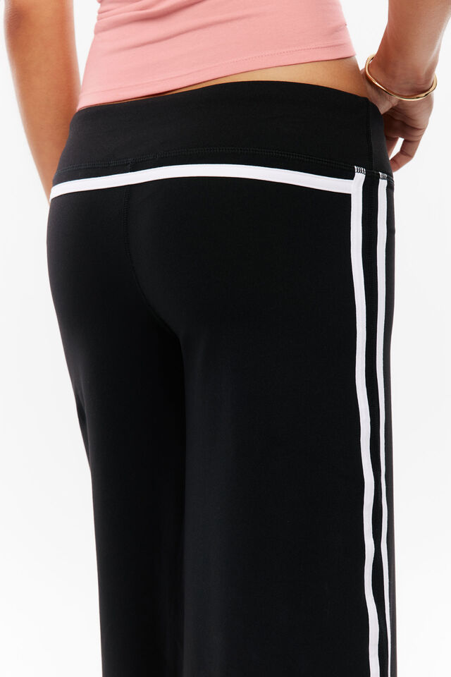 Diva Low Rise Active Capri, BLACK/WHITE