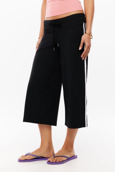 Diva Low Rise Active Capri, BLACK/WHITE